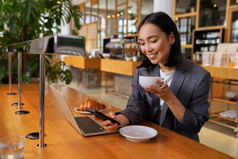 8 BEST COFFEE SHOPS IN BGC FOR REMOTE WORK (P.S..